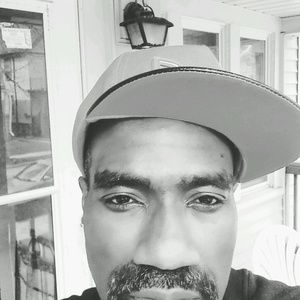 Meet your Posher, Roy